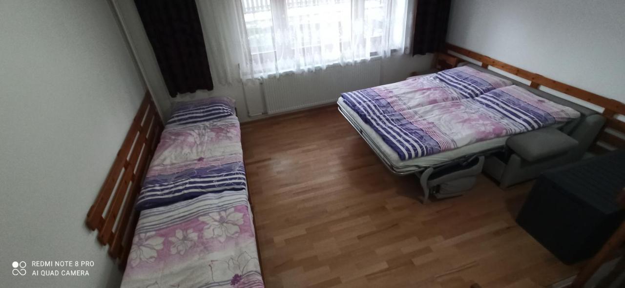 Апартаменты Privat L&L Нова-Лесна Экстерьер фото